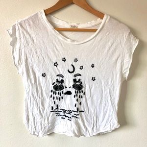 BRANDY MELVILLE T SHIRT